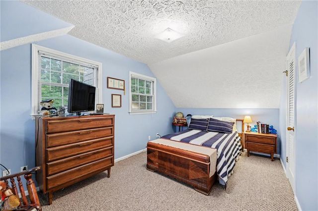 329 Pine Road, Eden, NC 27288
