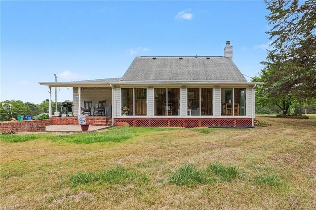 329 Pine Road, Eden, NC 27288