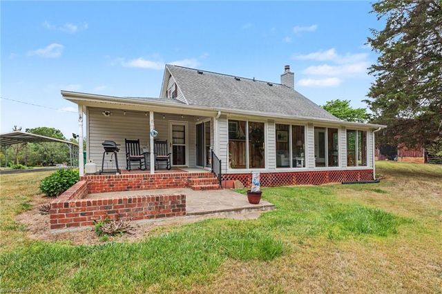 329 Pine Road, Eden, NC 27288