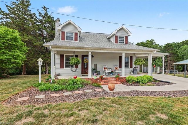 329 Pine Road, Eden, NC 27288