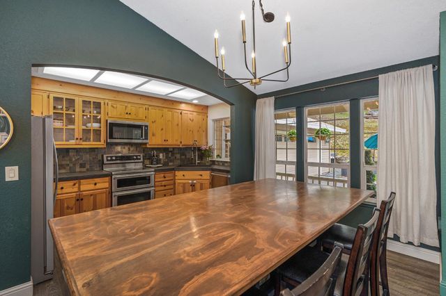 2101 Secret Diggin Ct, Cool, CA 95614