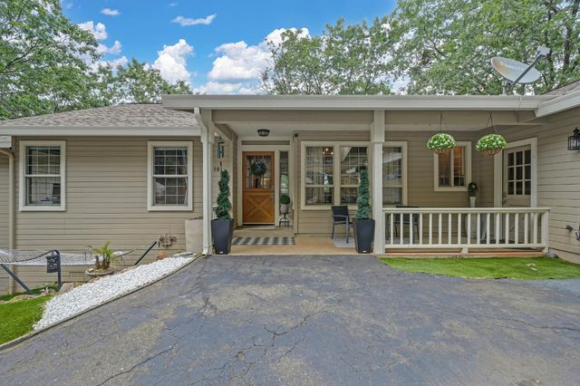 2101 Secret Diggin Ct, Cool, CA 95614