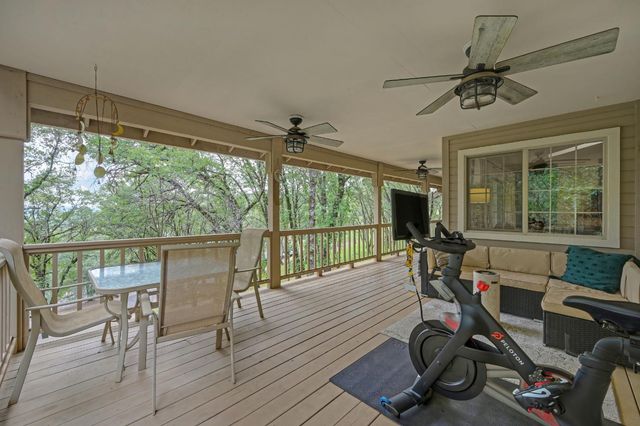 2101 Secret Diggin Ct, Cool, CA 95614