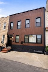 6089 54th Street, Maspeth, NY 11378