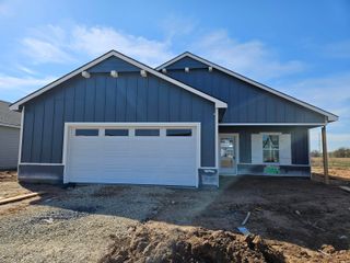 1006 N Forestview Ct, Wichita, KS 67235