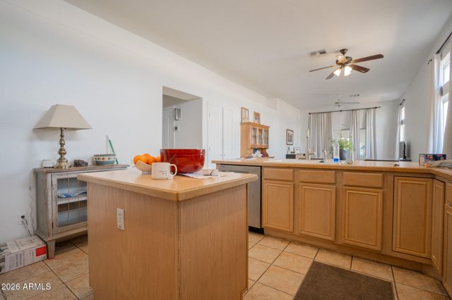 17648 N 17TH Street, Phoenix, AZ 85022