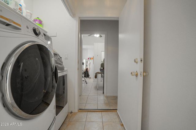 17648 N 17TH Street, Phoenix, AZ 85022