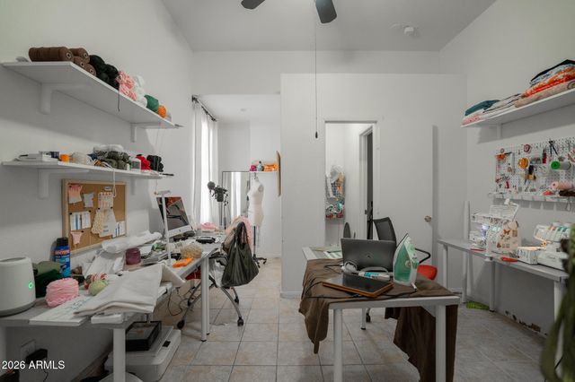 17648 N 17TH Street, Phoenix, AZ 85022