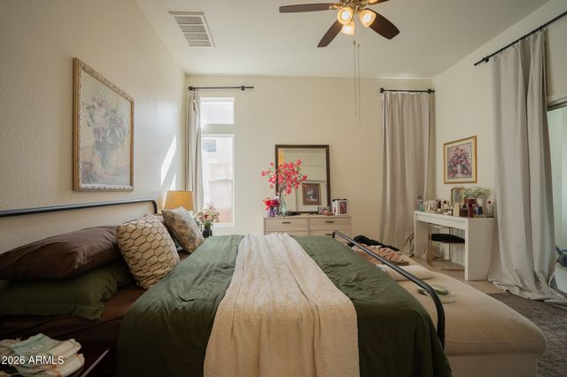 17648 N 17TH Street, Phoenix, AZ 85022