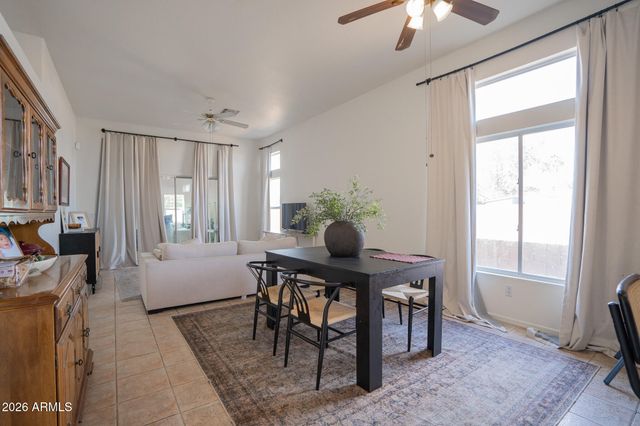 17648 N 17TH Street, Phoenix, AZ 85022