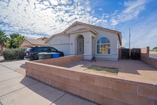 17648 N 17TH Street, Phoenix, AZ 85022