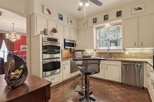 2030 Southgate Boulevard, Houston, TX 77030