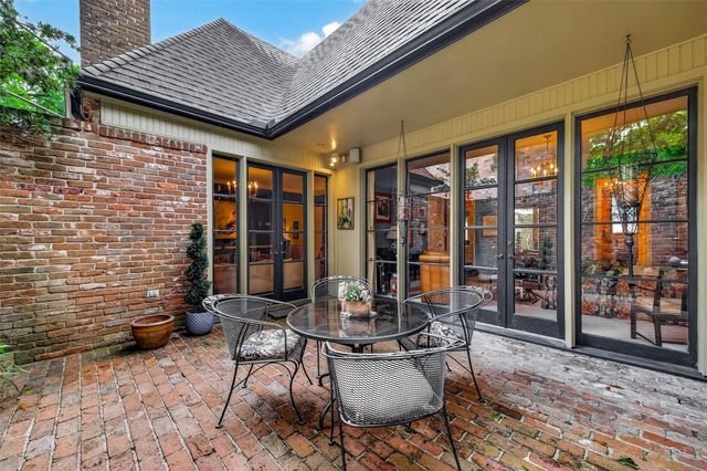 2030 Southgate Boulevard, Houston, TX 77030