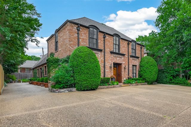 2030 Southgate Boulevard, Houston, TX 77030