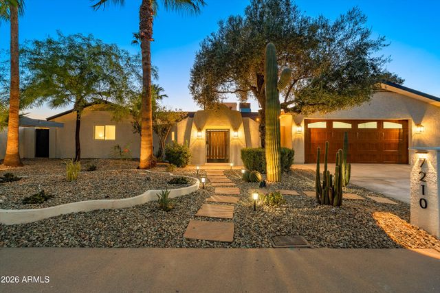 7210 N 17TH Avenue, Phoenix, AZ 85021