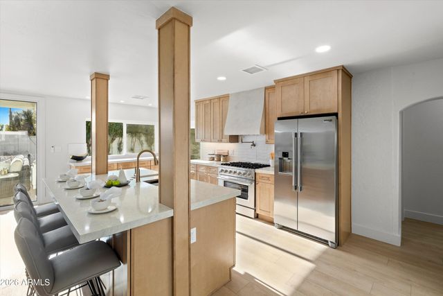 7210 N 17TH Avenue, Phoenix, AZ 85021