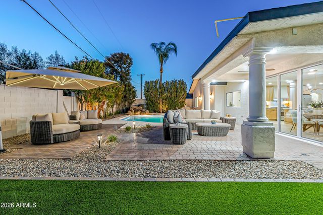 7210 N 17TH Avenue, Phoenix, AZ 85021