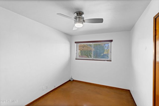 2051 W WINDSOR Avenue, Phoenix, AZ 85009