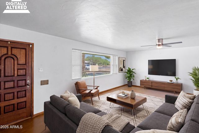 2051 W WINDSOR Avenue, Phoenix, AZ 85009