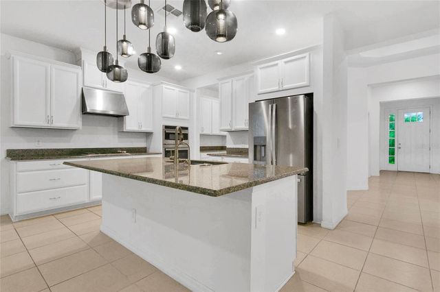 901 SABAL BREEZE LANE, Apopka, FL 32703
