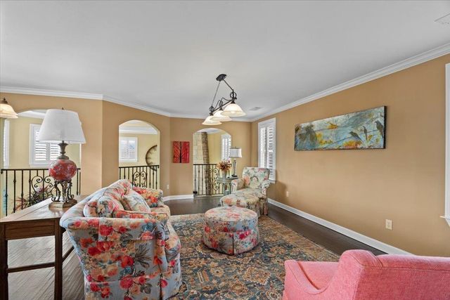 527 FAIRWAY DR, Covington, TN 38019