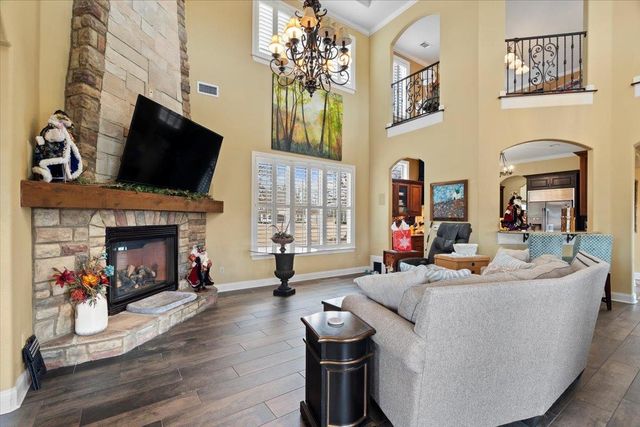 527 FAIRWAY DR, Covington, TN 38019