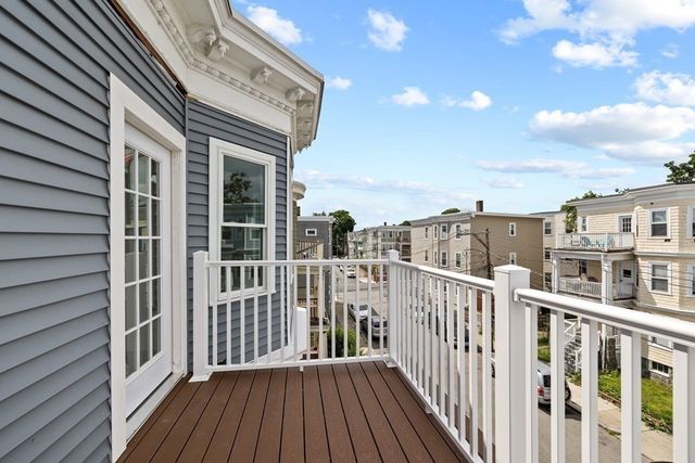 16 Leslie St 2, Boston, MA 02122