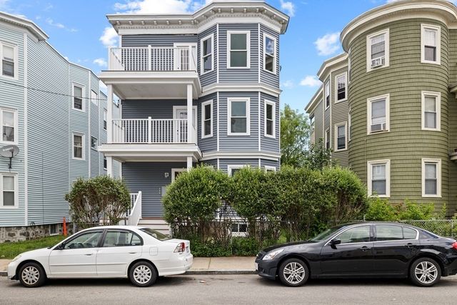 16 Leslie St 2, Boston, MA 02122