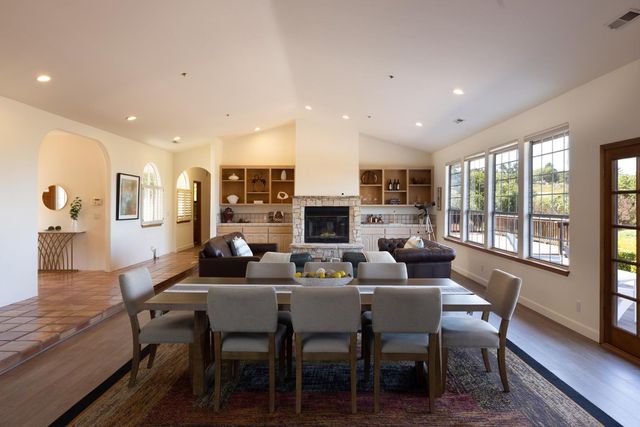 10590 Hidden Mesa Place, Monterey, CA 93940