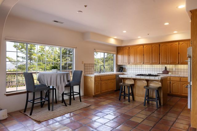 10590 Hidden Mesa Place, Monterey, CA 93940
