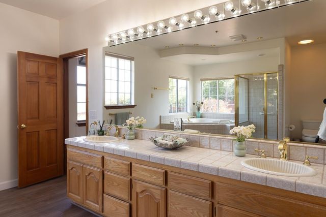10590 Hidden Mesa Place, Monterey, CA 93940