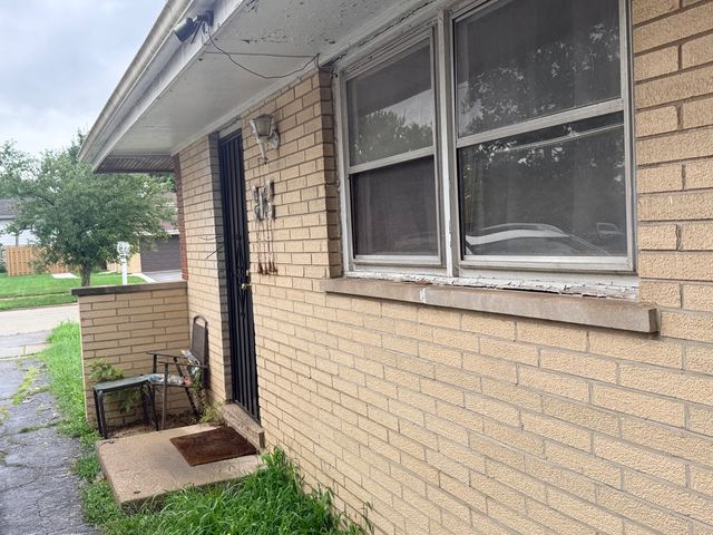 14925 Wentworth Avenue, Dolton, IL 60419