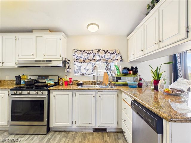 1141 Gold Dust Lane, Pahrump, NV 89048