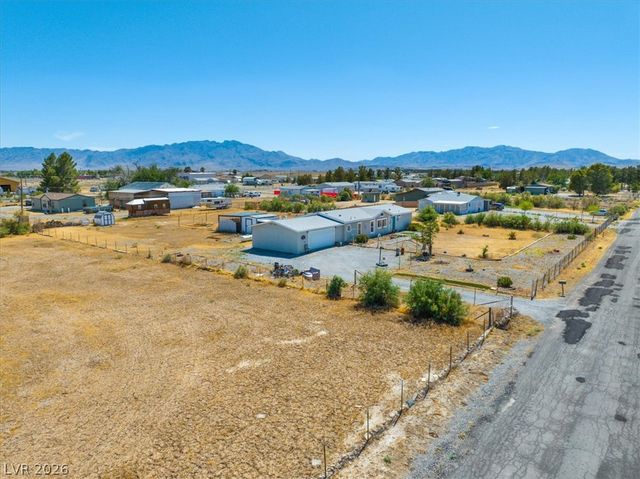 1141 Gold Dust Lane, Pahrump, NV 89048