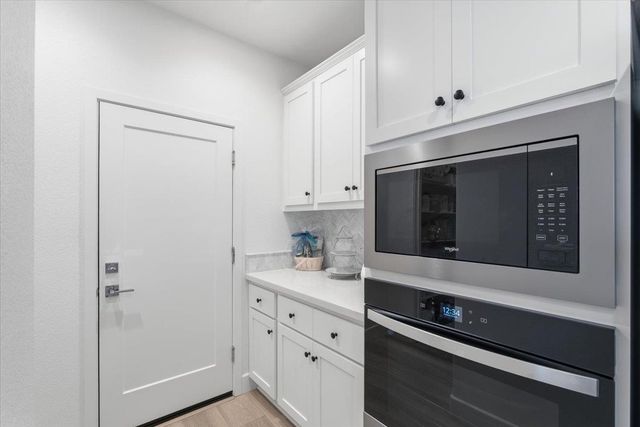 2505 Mulholland Dr, Lathrop, CA 95330