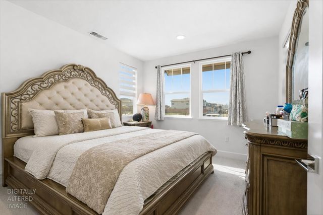 2505 Mulholland Dr, Lathrop, CA 95330