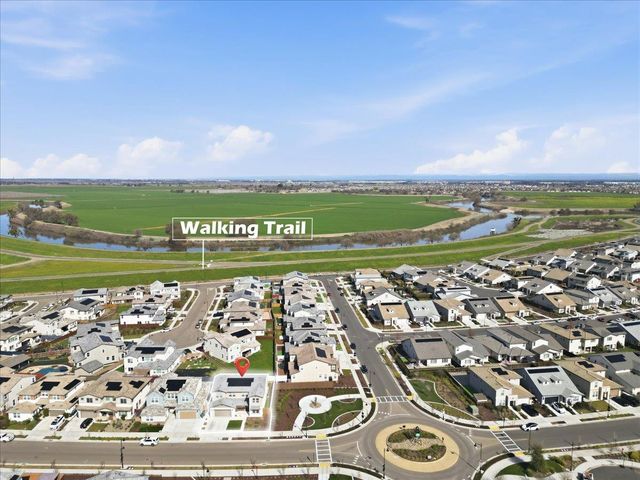 2505 Mulholland Dr, Lathrop, CA 95330