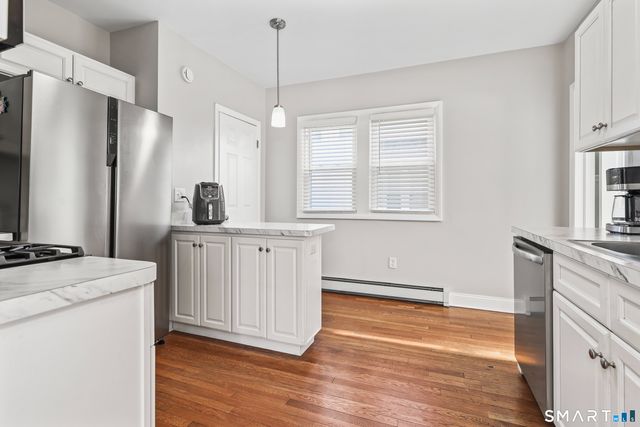 30 Melrose Avenue, Waterbury, CT 06705