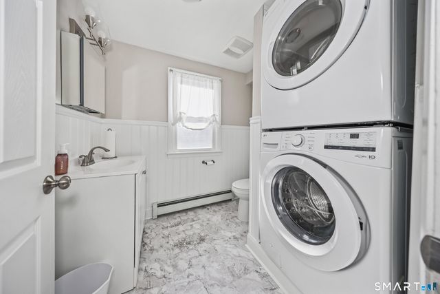 30 Melrose Avenue, Waterbury, CT 06705