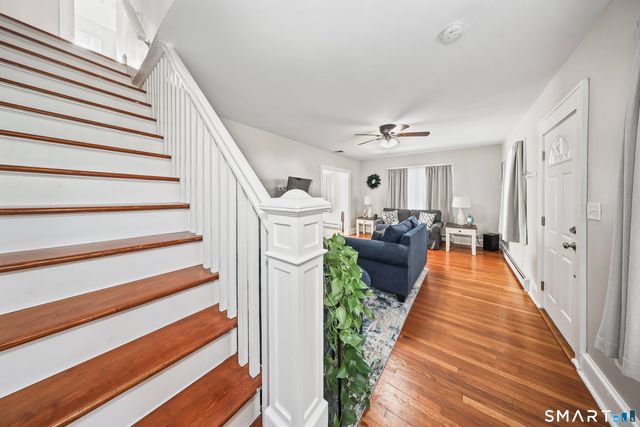 30 Melrose Avenue, Waterbury, CT 06705