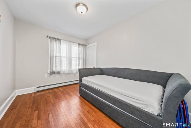 30 Melrose Avenue, Waterbury, CT 06705