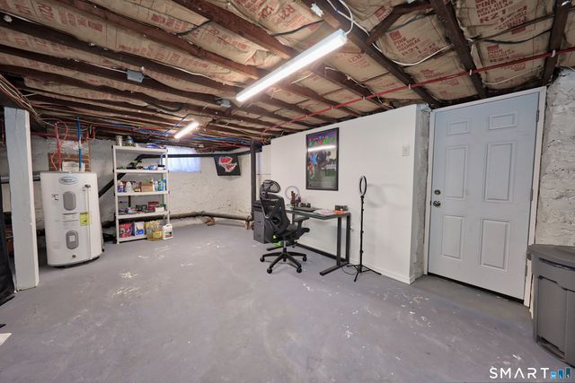 30 Melrose Avenue, Waterbury, CT 06705