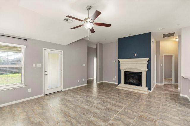 13011 Thorn Valley Court, Tomball, TX 77377