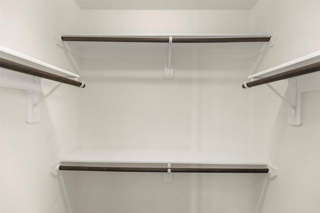 13011 Thorn Valley Court, Tomball, TX 77377