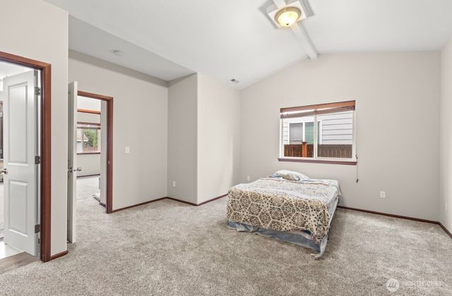 11703 55th Avenue NE, Marysville, WA 98271