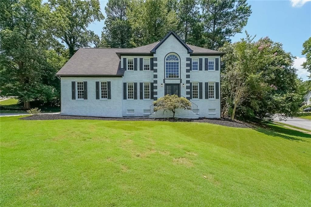 2130 Federal Road, Roswell, GA 30075