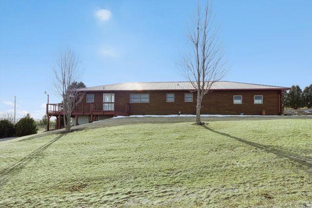 1674 Old Hwy 61 Highway, Delmar, IA 52037