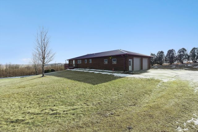 1674 Old Hwy 61 Highway, Delmar, IA 52037