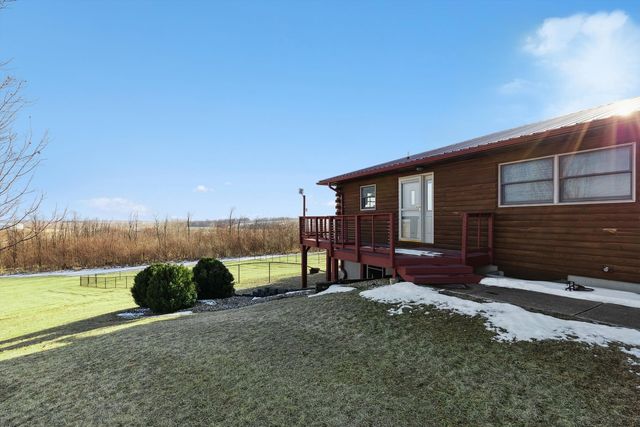 1674 Old Hwy 61 Highway, Delmar, IA 52037