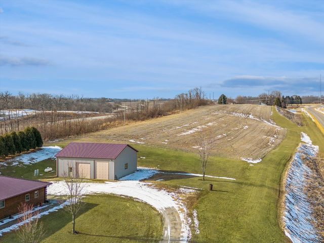 1674 Old Hwy 61 Highway, Delmar, IA 52037